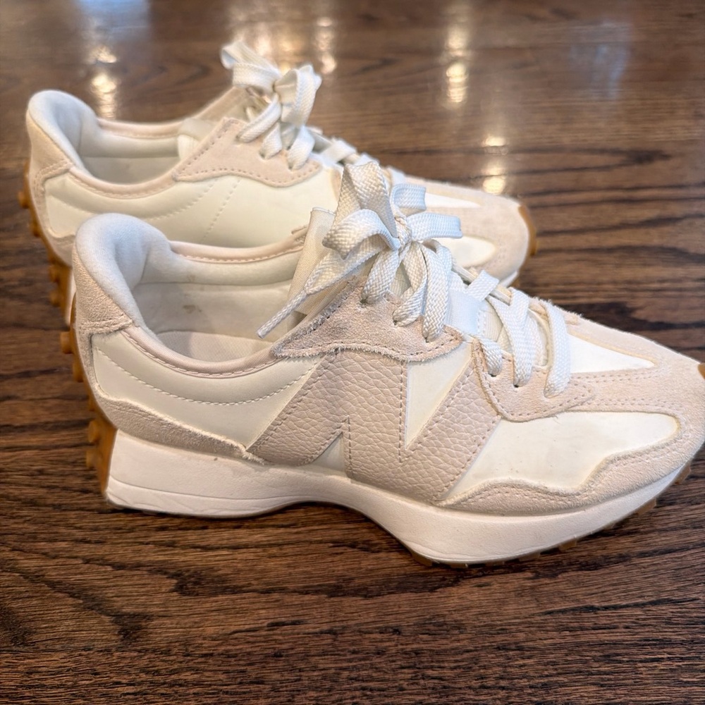 New Balance White & Light Beige Women's Retro Runner Sneakers